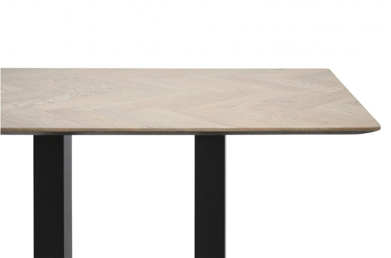 CLIVE, Stehtische Eiche Parkett & schwarzer Stahlfuß, moderne Barmöbel