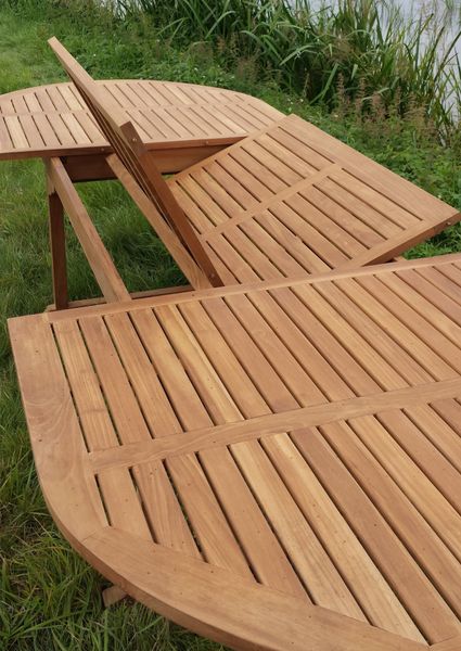 IDE, Gartentisch oval Holz, Verlängerungstisch