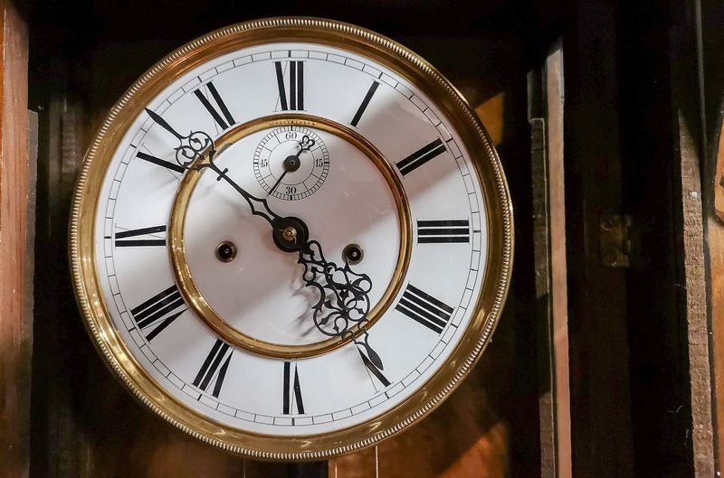 W1, Biedermeier Wanduhr
