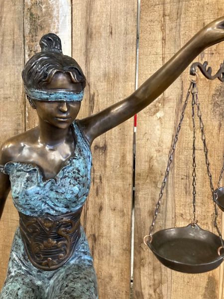 Gartenskulptur Bronze H 84 cm "Justicia Lady", Dekoration