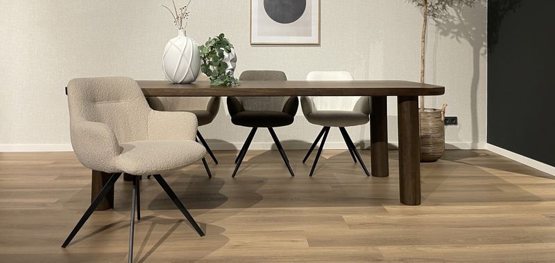 BAO, Esstisch 240 cm rechteckig dunkles Holz-runde Beine, Holztisch