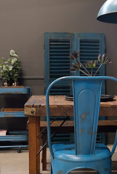 PEP, Bistrostuhl 4 Stück shabby blau Metall hohe Rückenlehne, vintage Möbel