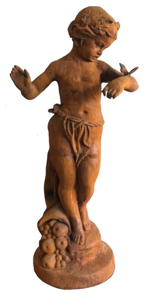 Gusseisen Skulptur "Kind mit Schmetterling" antik rostig