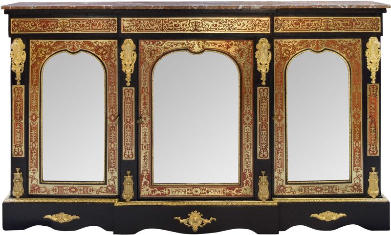 22, Antikes Boulle-Sideboard