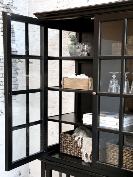 RIKO, großer Vitrinenschrank schwarz vintage Holz