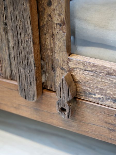 ELLA, Vitrine H 140 cm Recyclingholz, Altholz Schrank