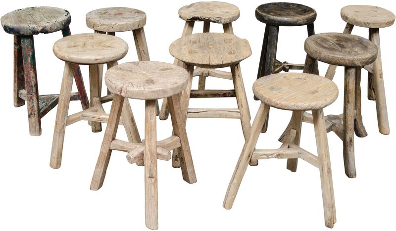 EVA; Runder Altholz Hocker, kleiner Tisch aus altem Holz