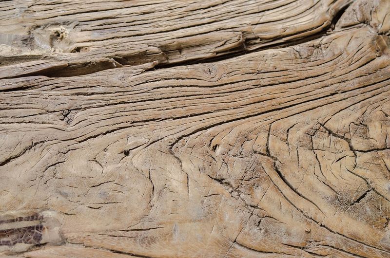 TRAUTE, Altholz Hocker rechteckig, kleiner Tisch aus altem Holz