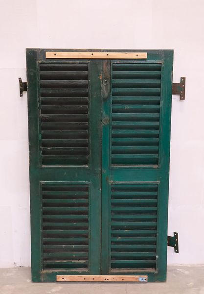 Alte Fensterläden antik grün-bunt  H 140 cm