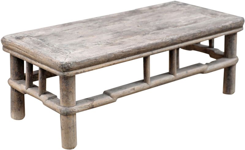TIMO, Alter Couchtisch B 99 cm, antikes Unikat
