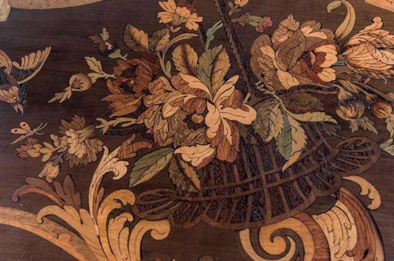17, Antiker Tisch oval Napoleon III