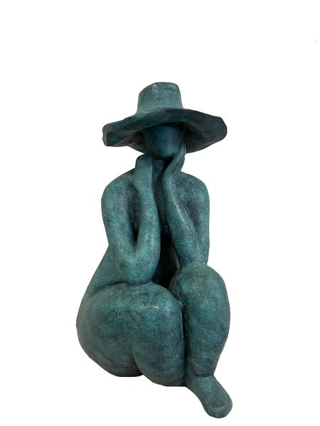 Matz Möbel - Bronze Skulptur "Dame mit Hut" antik grün H 71 cm