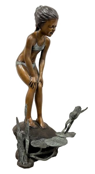 Garten Skulptur Bronze Brunnen "Mädchen mit Frosch" Wasserspiel