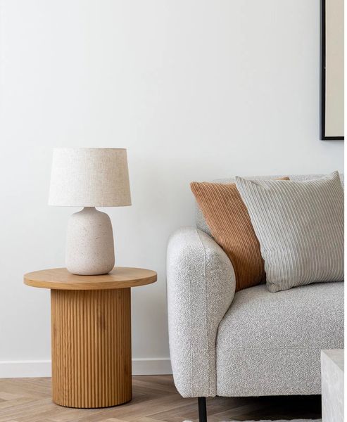 DORA, Sofa mit Longchair rechts hellgrau Stoff Bouclé