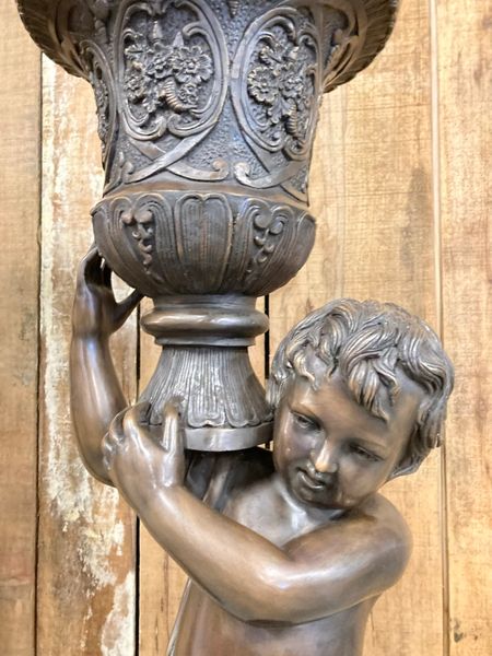 Gartenskulptur Bronze "Junge & Mädchen mit Amphore"
