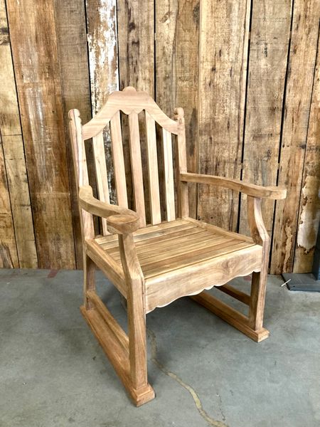 AURO, Gartenstuhl mit hoher Rückenlehne im Landhausstil, Terrassenstuhl aus Holz
