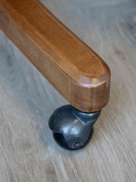 IRIS, Bürostuhl Holz-Rattan-Geflecht auf Rollen, Landhausstuhl