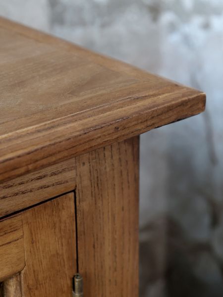 RIKO, Vitrine mit 4 Türen antik natur Holz im Landhausstil