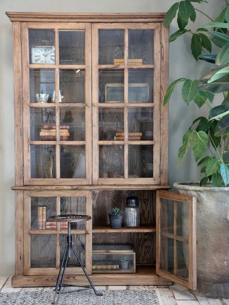 RIKO, Vitrine mit 4 Türen antik natur Holz im Landhausstil