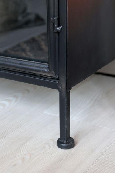 Metall Vitrine JOSI, H 184 cm schwarz vintage 2 Glastüren