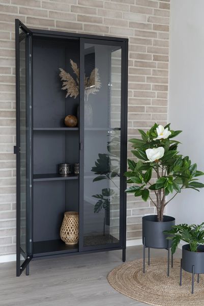 SINA, Vitrine Metall schwarz mit Glastüren H 175 cm, Vitrinenschrank